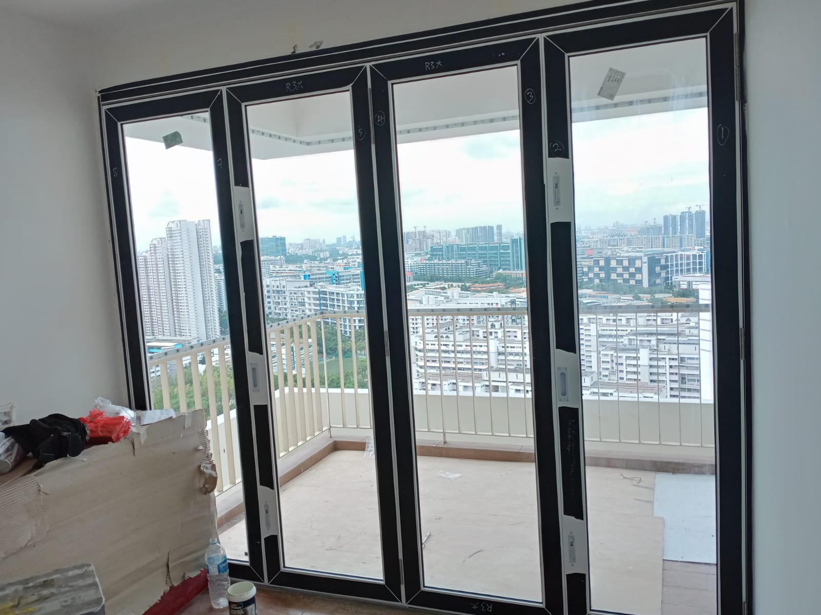 Top Track Aluminium Door